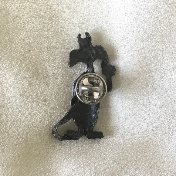 Vintage Tweety Bird, Sylvester The Cat, & Bamm-Bamm Rubble Pins - Picture 5 of 7